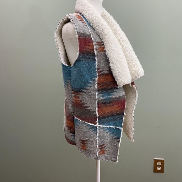 Mossimo Supply Vest Womens Medium Gray Teal Aztec Sherpa Lined Open Front - Picture 4 of 11